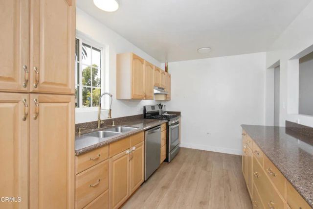 1564 Coolidge Avenue, Pasadena, CA 91104