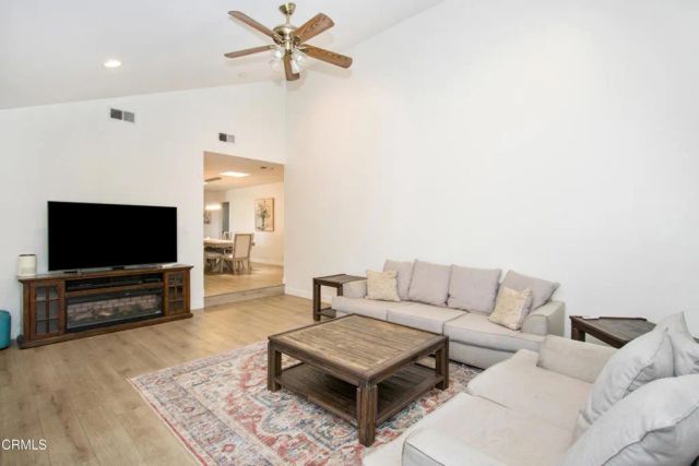 1564 Coolidge Avenue, Pasadena, CA 91104