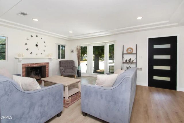 1564 Coolidge Avenue, Pasadena, CA 91104