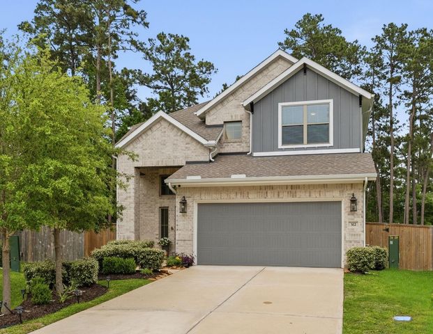 312 Mullins Court, Montgomery, TX 77316