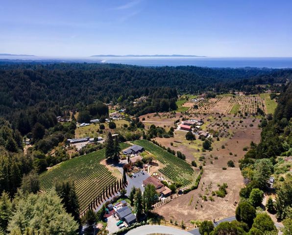 4300 Soquel Drive, Soquel, CA 95073