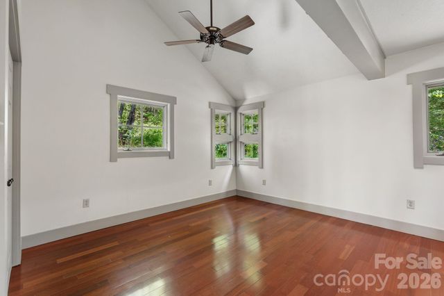 144 Pegg Road, Barnardsville, NC 28709