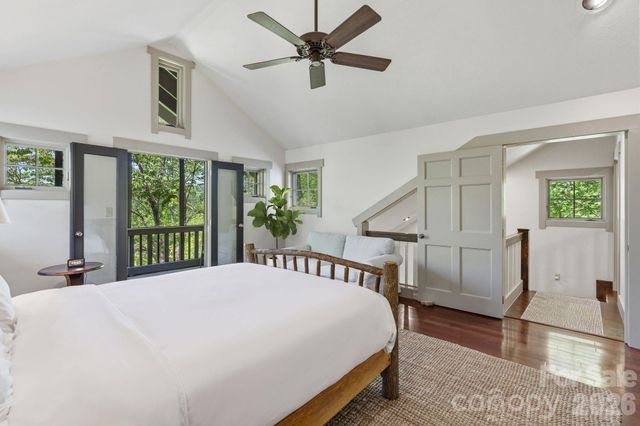 144 Pegg Road, Barnardsville, NC 28709