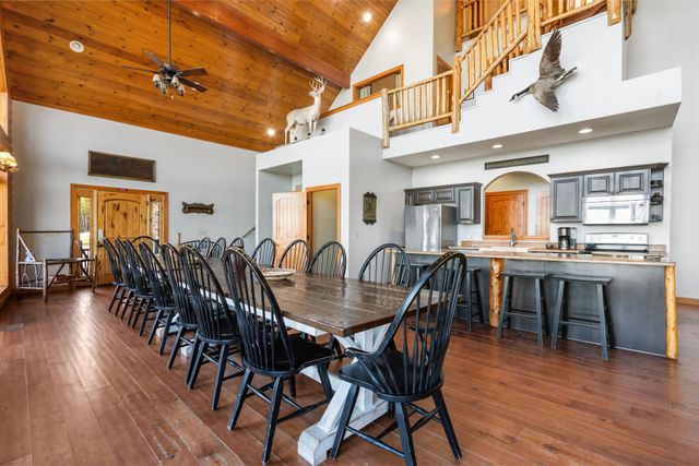 478 White Rockbluff Drive, Branson West, MO 65737