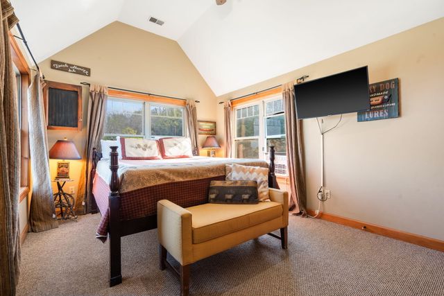 478 White Rockbluff Drive, Branson West, MO 65737