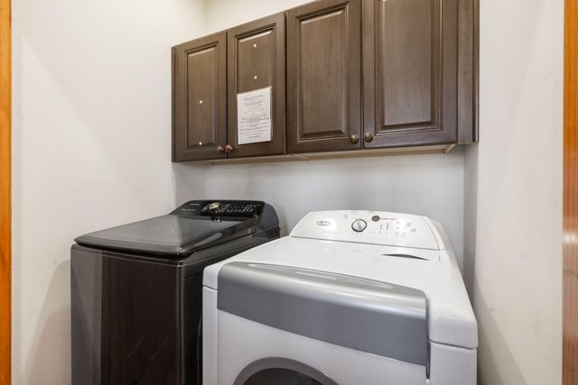 478 White Rockbluff Drive, Branson West, MO 65737