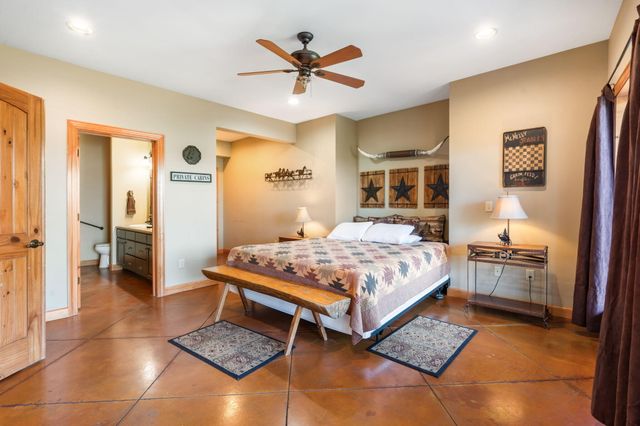 478 White Rockbluff Drive, Branson West, MO 65737