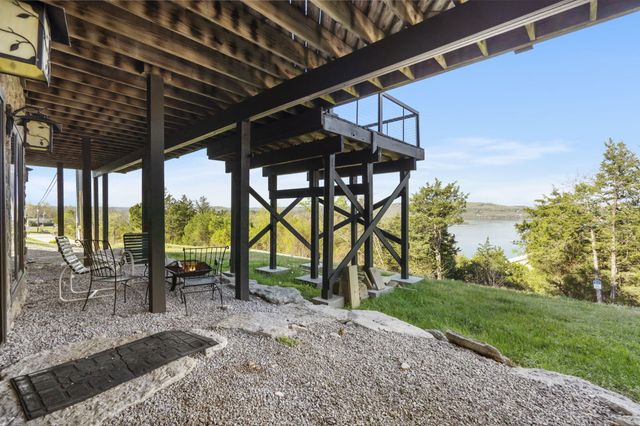 478 White Rockbluff Drive, Branson West, MO 65737