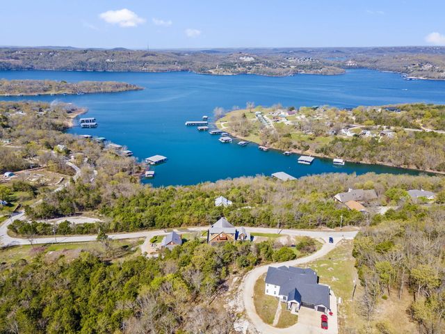 478 White Rockbluff Drive, Branson West, MO 65737