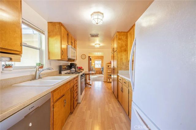 4535 W Avenue North, Quartz Hill, CA 93536