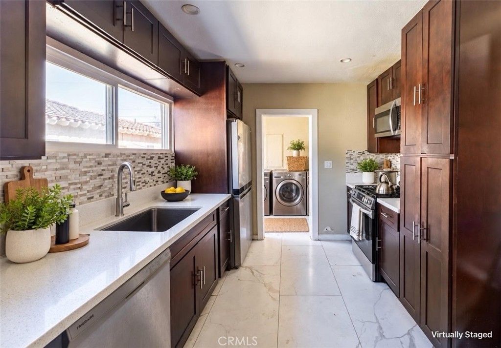 1848 W 76th, Los Angeles, CA 90047 — photo 5