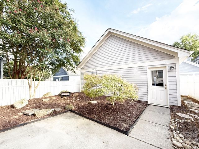 7023 Blakeney Greens Boulevard, Charlotte, NC 28277