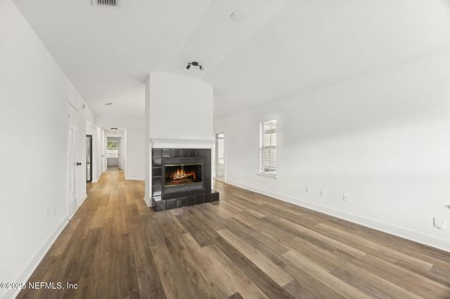 103 SOLANO CAY Circle, Ponte Vedra Beach, FL 32082