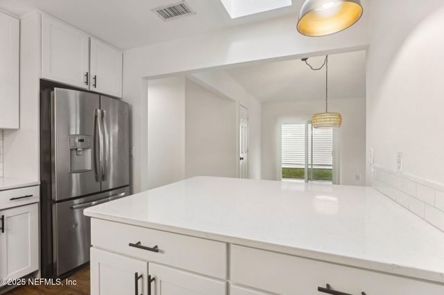 103 SOLANO CAY Circle, Ponte Vedra Beach, FL 32082