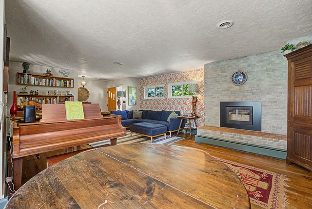 1310 Spillan Road 1310 Spillan Road, Yellow Springs, OH 45387