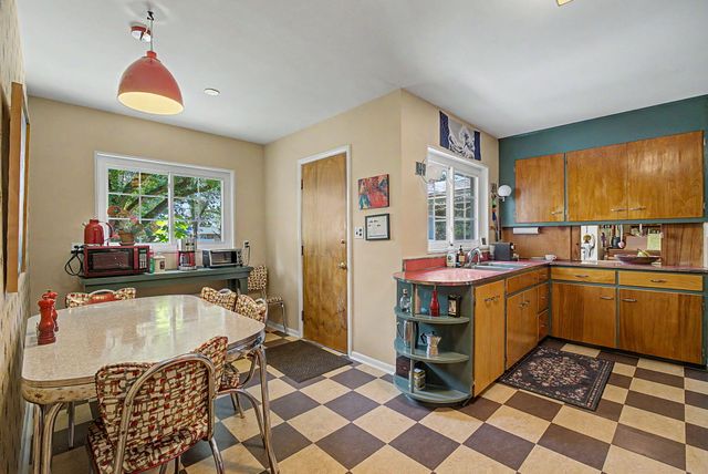 1310 Spillan Road 1310 Spillan Road, Yellow Springs, OH 45387