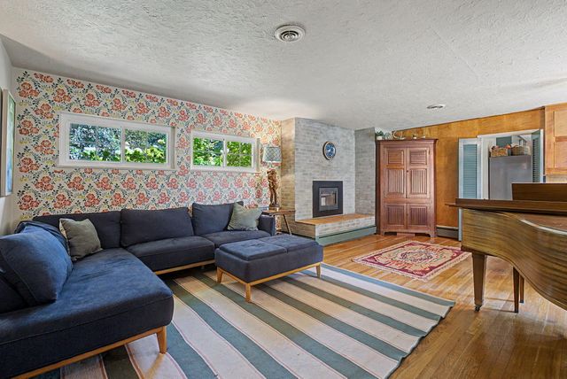 1310 Spillan Road 1310 Spillan Road, Yellow Springs, OH 45387