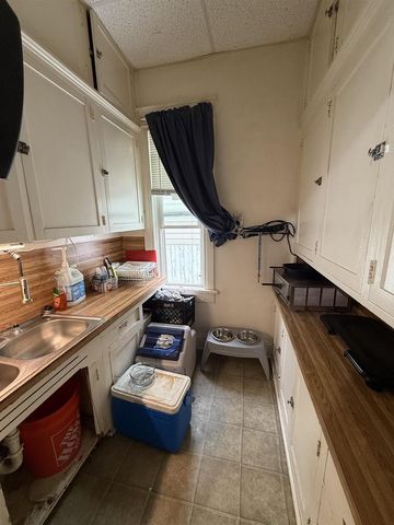 421 N 3RD AVENUE, Wausau, WI 54401