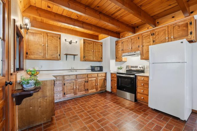 17889 Douglas Rd, Nevada City, CA 95959