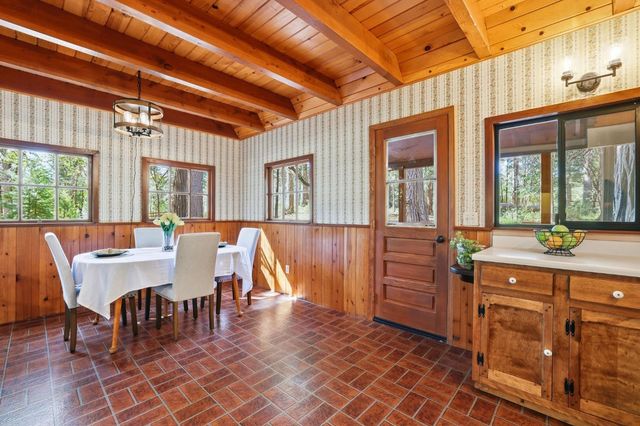 17889 Douglas Rd, Nevada City, CA 95959