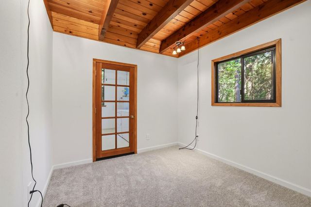 17889 Douglas Rd, Nevada City, CA 95959