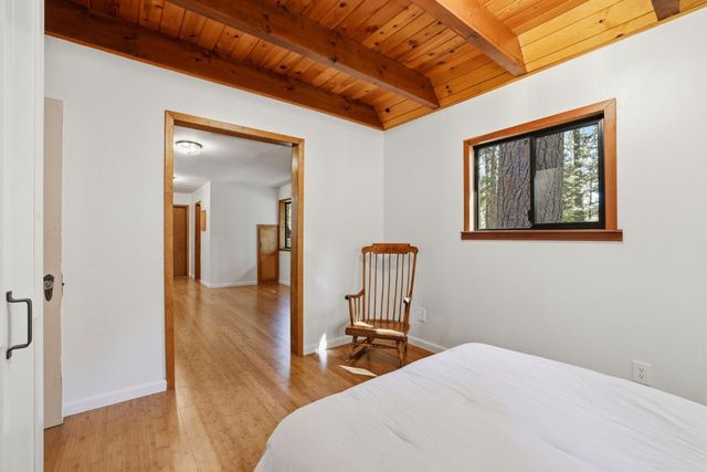 17889 Douglas Rd, Nevada City, CA 95959