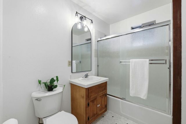 17889 Douglas Rd, Nevada City, CA 95959