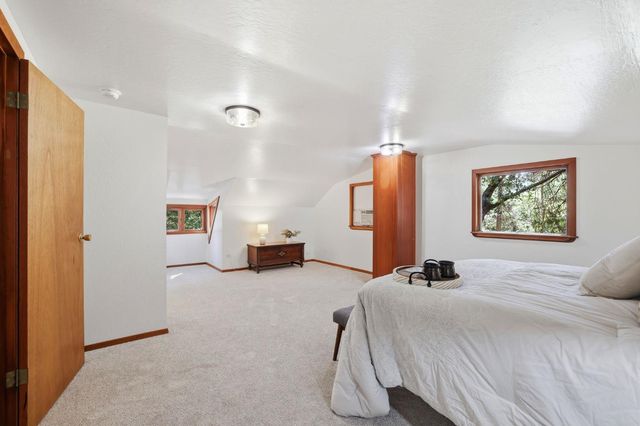 17889 Douglas Rd, Nevada City, CA 95959