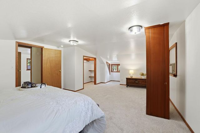 17889 Douglas Rd, Nevada City, CA 95959