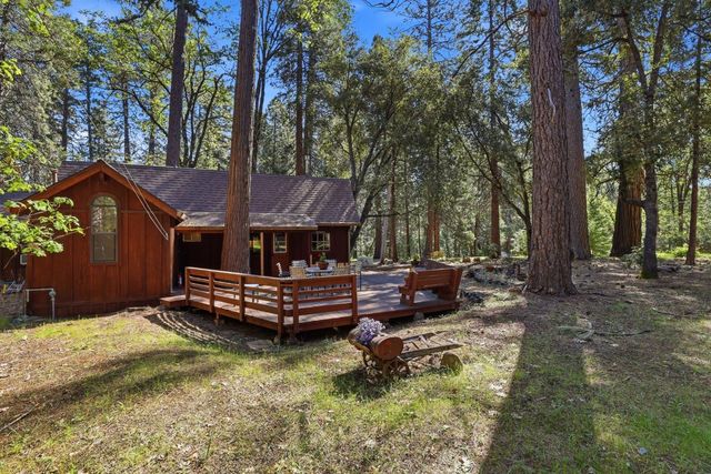 17889 Douglas Rd, Nevada City, CA 95959