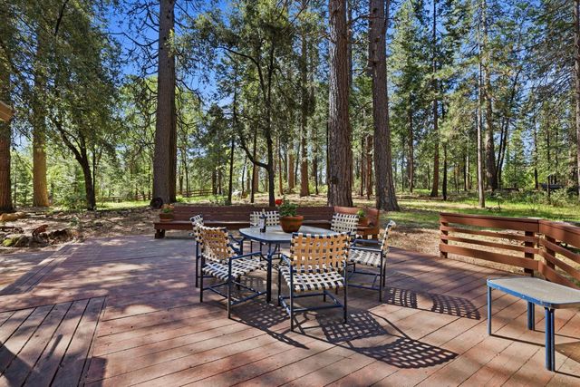 17889 Douglas Rd, Nevada City, CA 95959