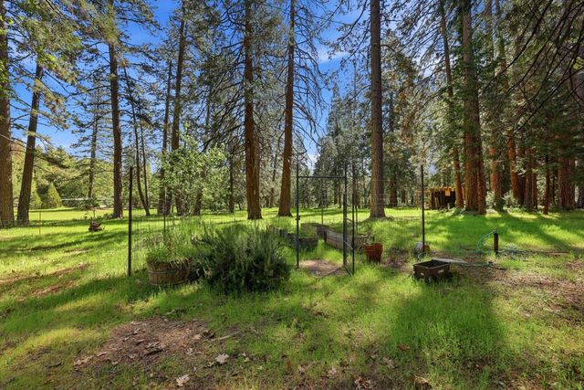 17889 Douglas Rd, Nevada City, CA 95959