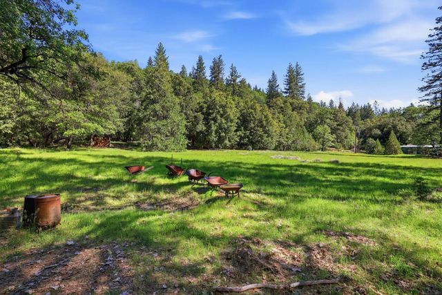 17889 Douglas Rd, Nevada City, CA 95959