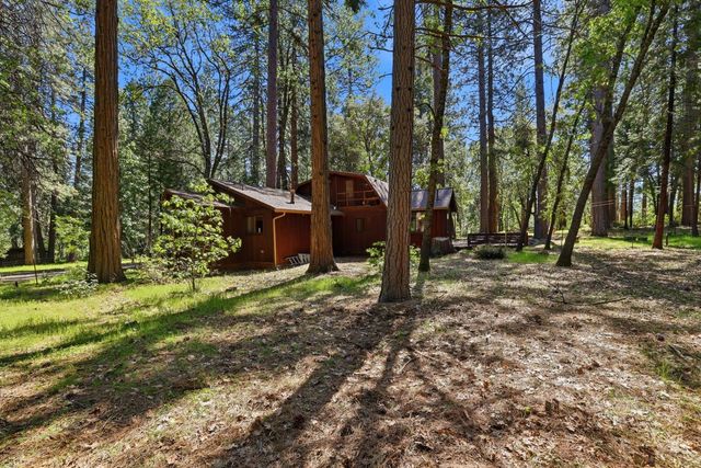 17889 Douglas Rd, Nevada City, CA 95959
