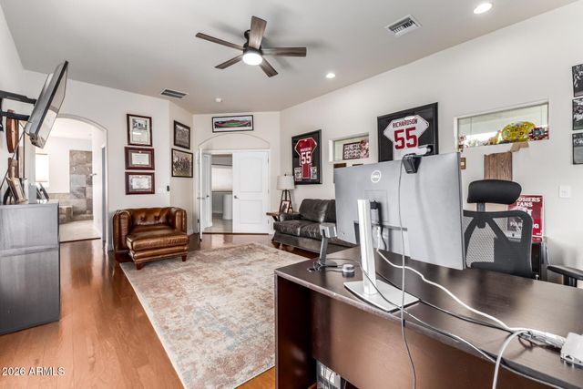 2945 W OLNEY Avenue, Laveen, AZ 85339