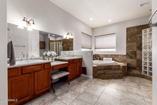 2945 W OLNEY Avenue, Laveen, AZ 85339