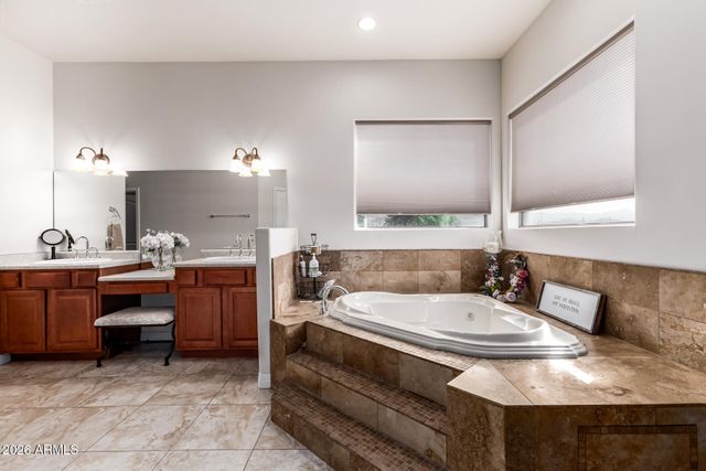 2945 W OLNEY Avenue, Laveen, AZ 85339
