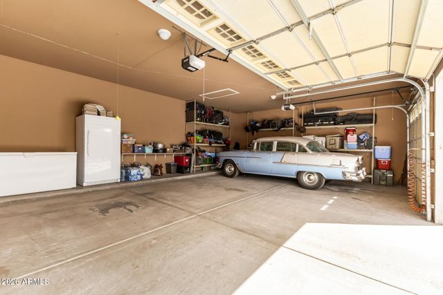 2945 W OLNEY Avenue, Laveen, AZ 85339