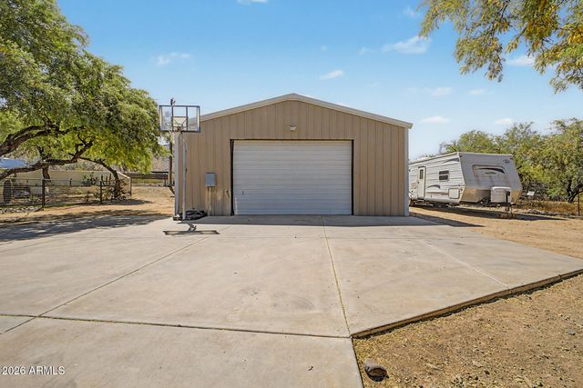 2945 W OLNEY Avenue, Laveen, AZ 85339