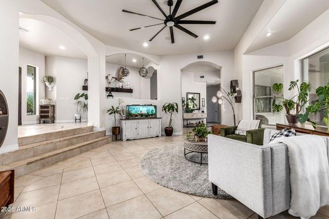 2945 W OLNEY Avenue, Laveen, AZ 85339