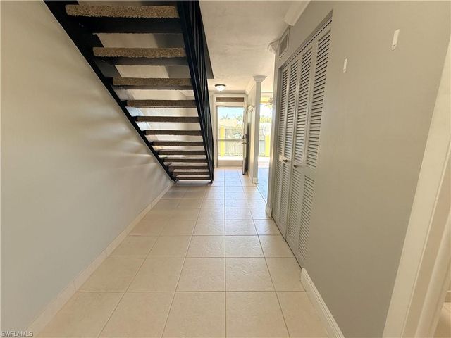 1608 SE 28th TER A28, Cape Coral, FL 33904