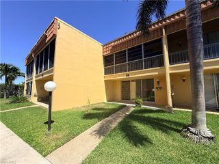 1608 SE 28th TER A28, Cape Coral, FL 33904