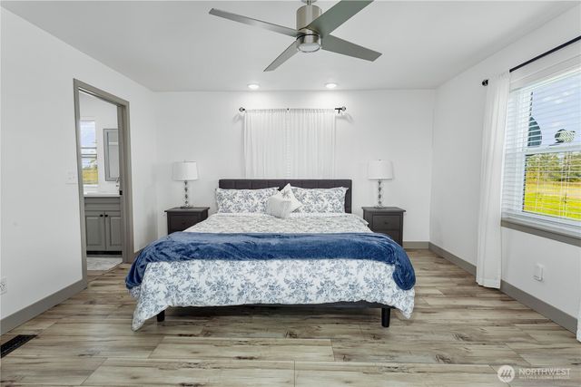 26987 State Route 20, Oak Harbor, WA 98277