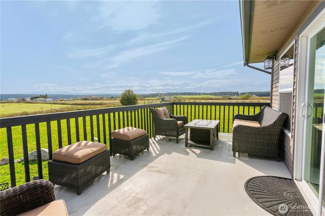 26987 State Route 20, Oak Harbor, WA 98277