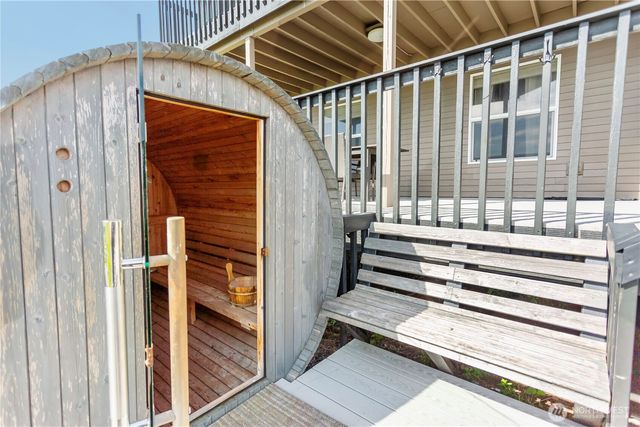 26987 State Route 20, Oak Harbor, WA 98277