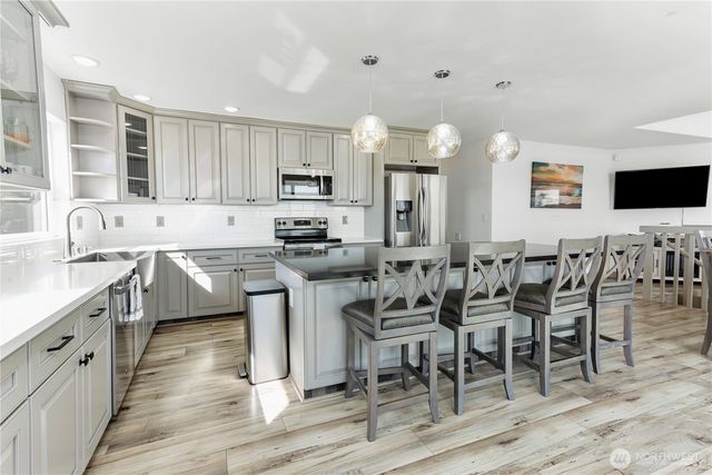 26987 State Route 20, Oak Harbor, WA 98277