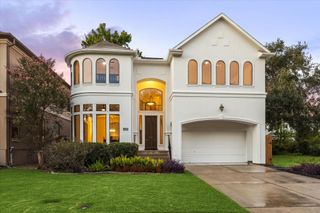 4436 Holt Street, Bellaire, TX 77401