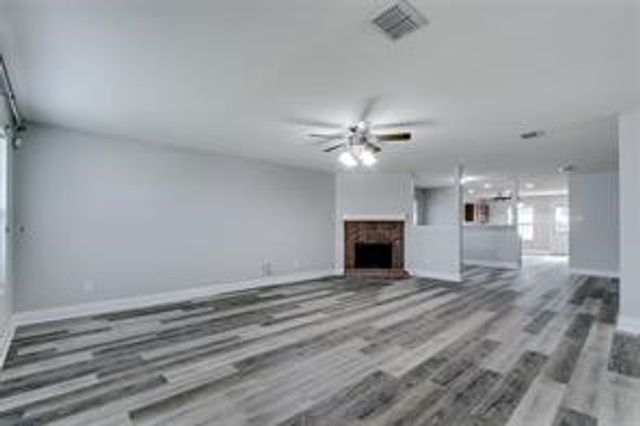 2908 Desert Drive, Denton, TX 76210