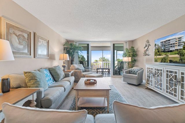 6500 SUNSET WAY 121, St Pete Beach, FL 33706