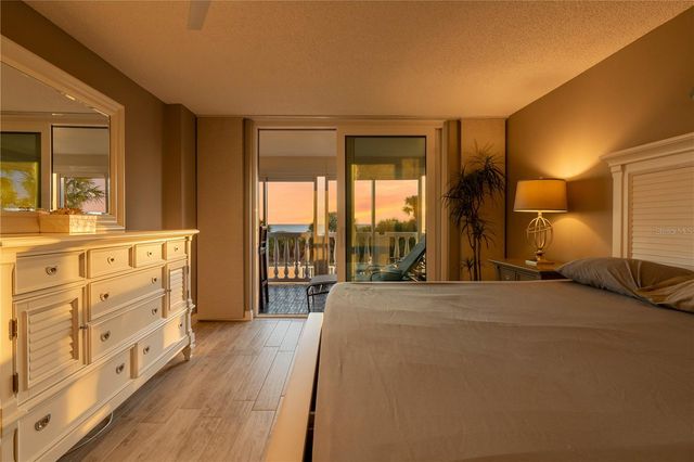 6500 SUNSET WAY 121, St Pete Beach, FL 33706